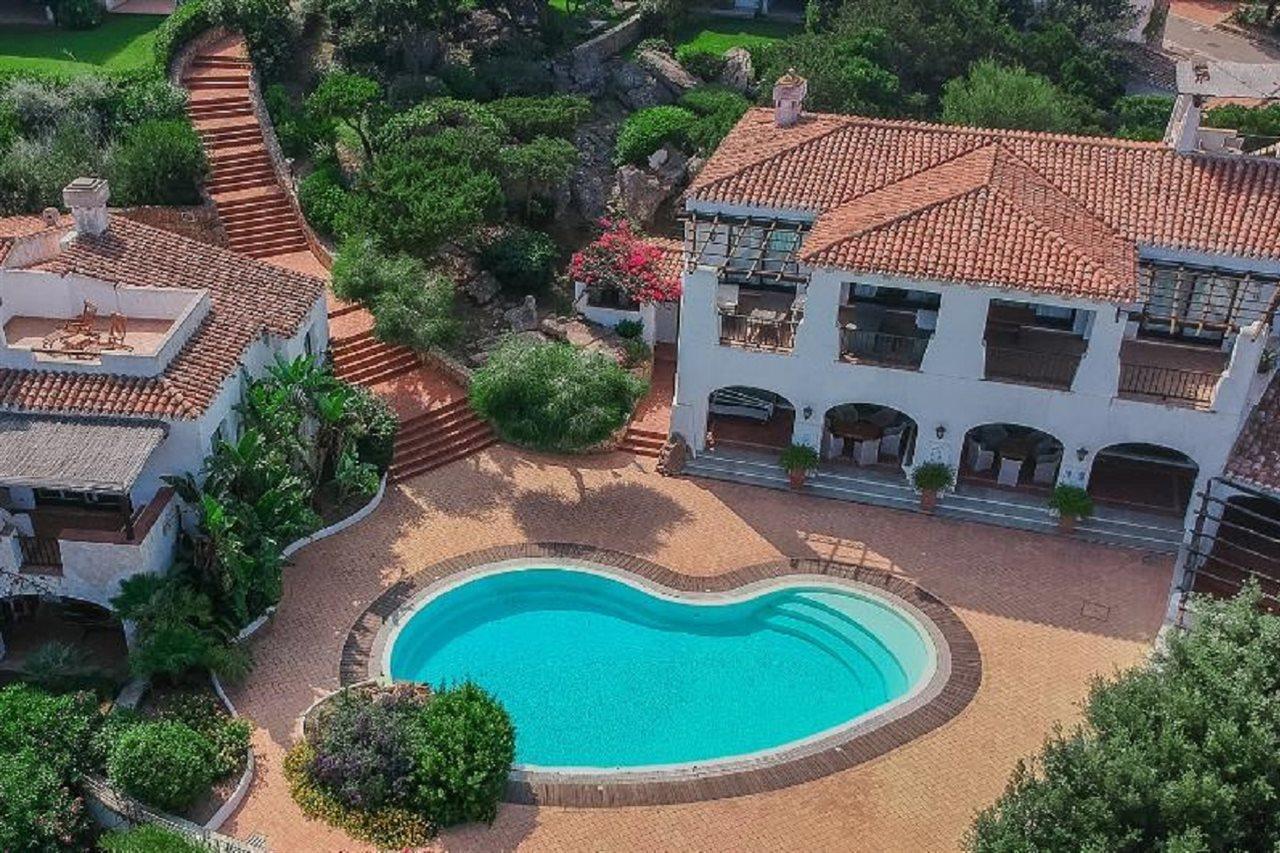 Апарт отель Il Giardino Degli Oleandri Лиша-ди-Вакка Экстерьер фото